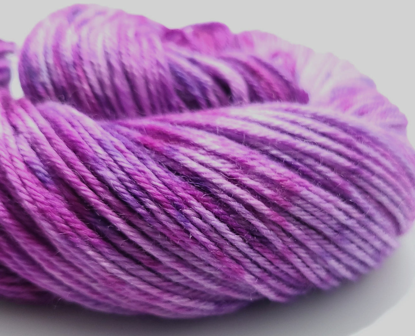 Lilac 2: Electric Boogaloo - 100% Highland Wool