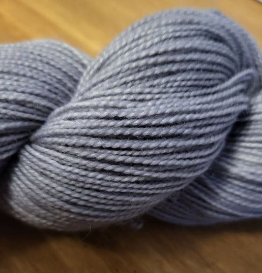 Trip the light fantastic - BFL/Nylon